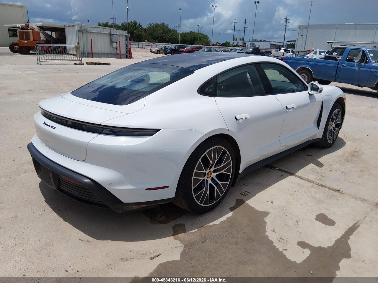 2023 PORSCHE TAYCAN 4S · 4/11