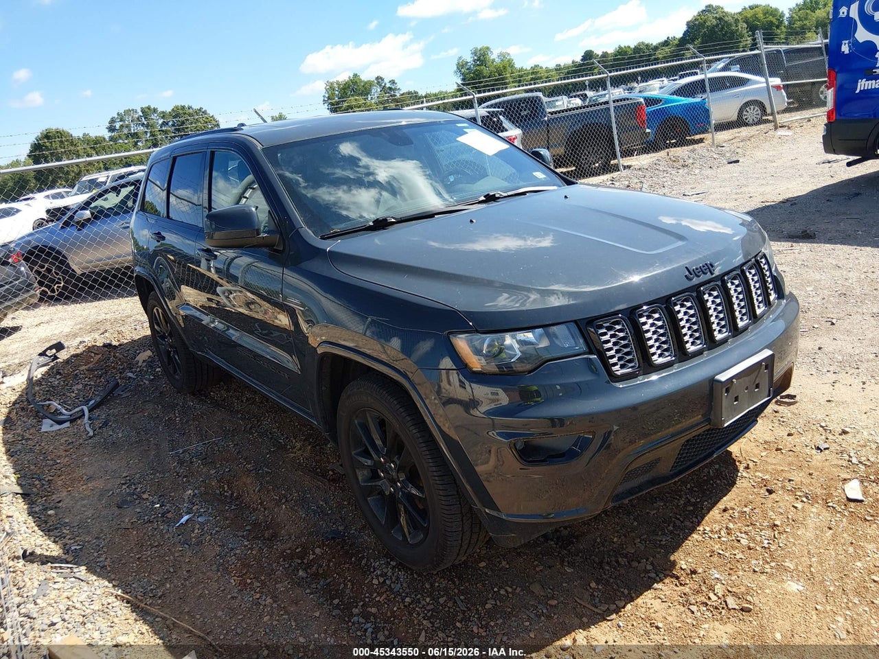 1C4RJFAG5JC****** · 2018 JEEP GRAND CHEROKEE ALTITUDE 4X4