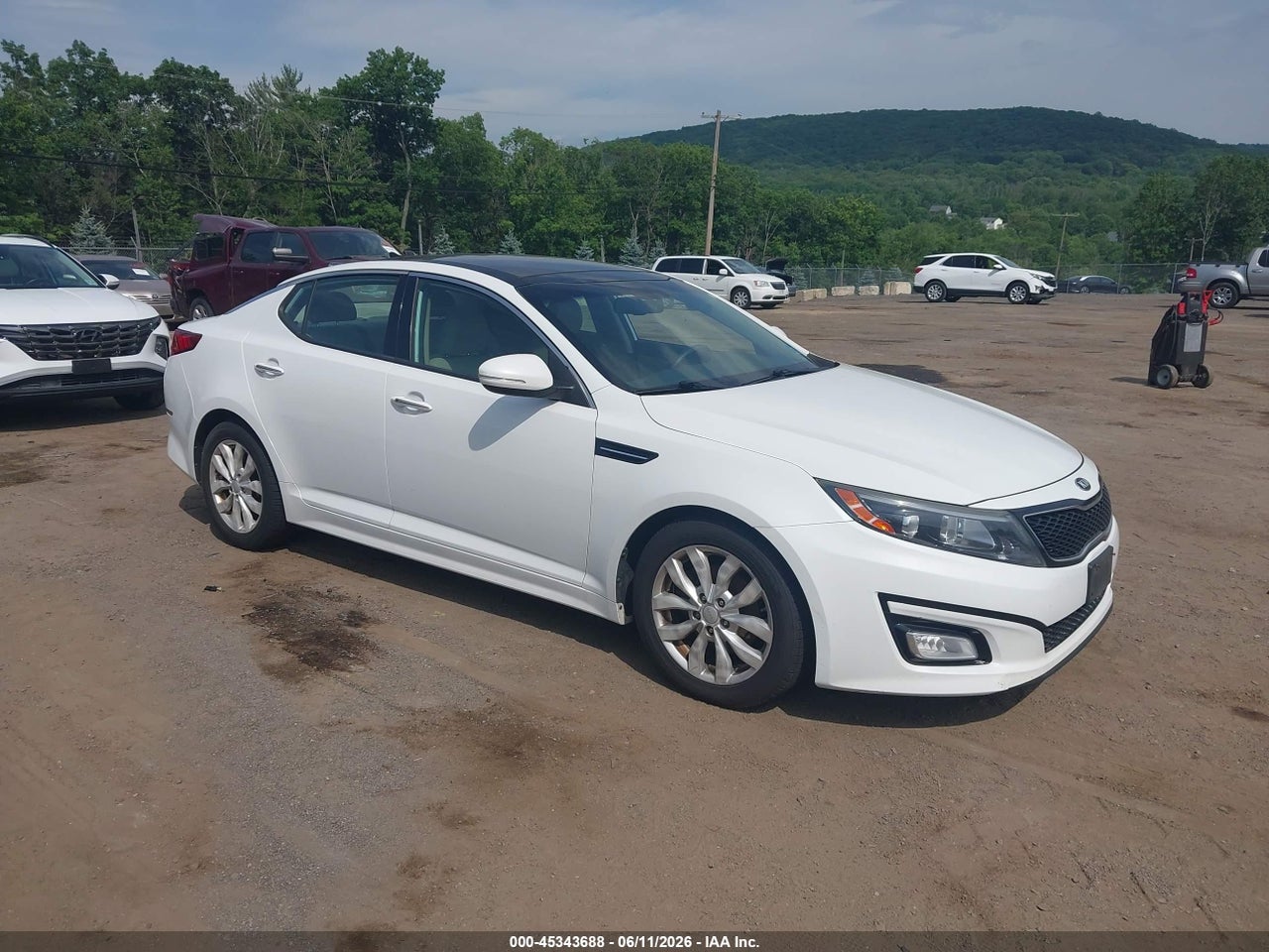 5XXGN4A73FG****** · 2015 KIA OPTIMA EX