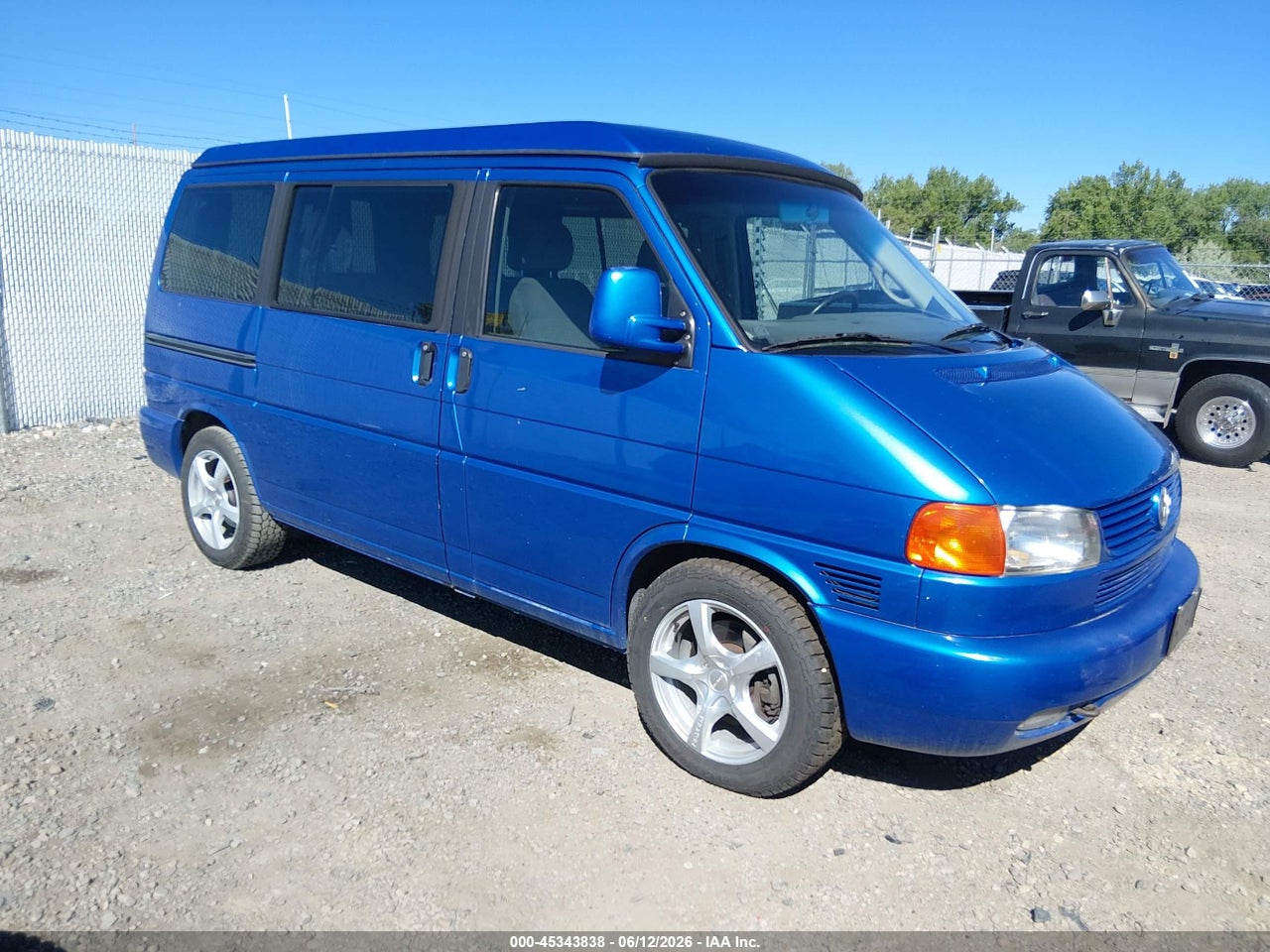 WV2NB47051H****** · 2001 VOLKSWAGEN EUROVAN MV