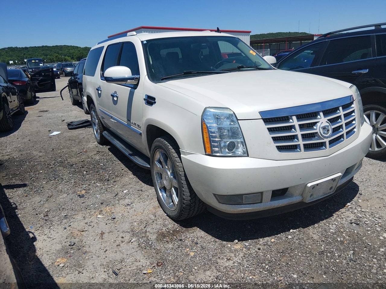 2011 CADILLAC ESCALADE ESV LUXURY