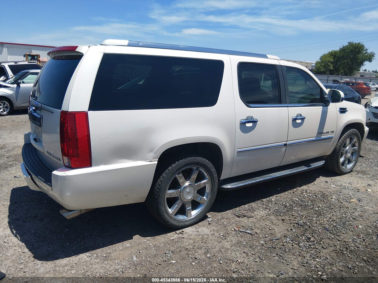 1GYS3HEF0BR****** · 2011 CADILLAC ESCALADE ESV LUXURY · 4/11