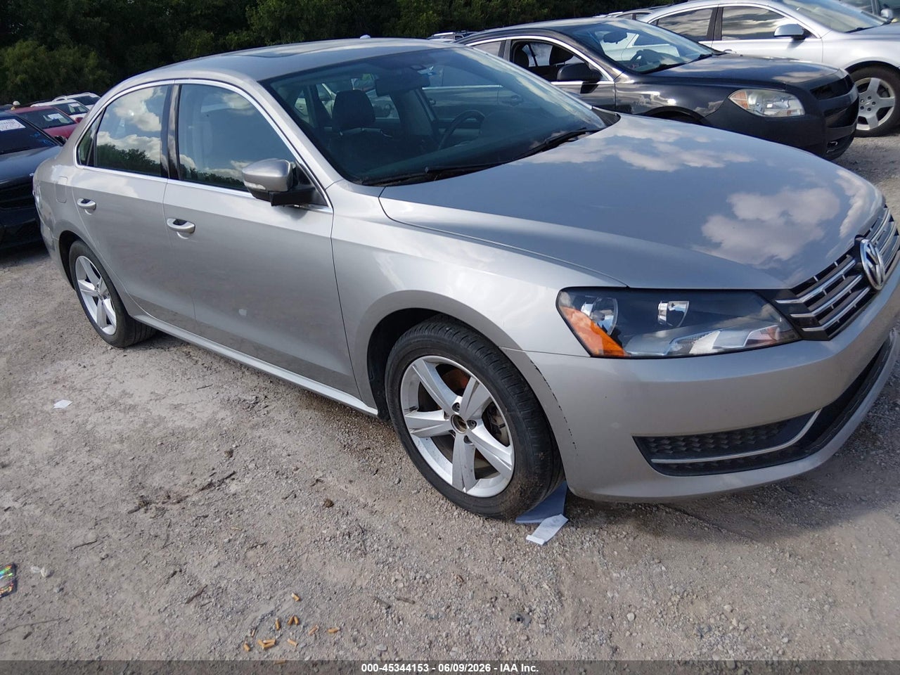 1VWBN7A32DC****** · 2013 VOLKSWAGEN PASSAT 2.0L TDI SE