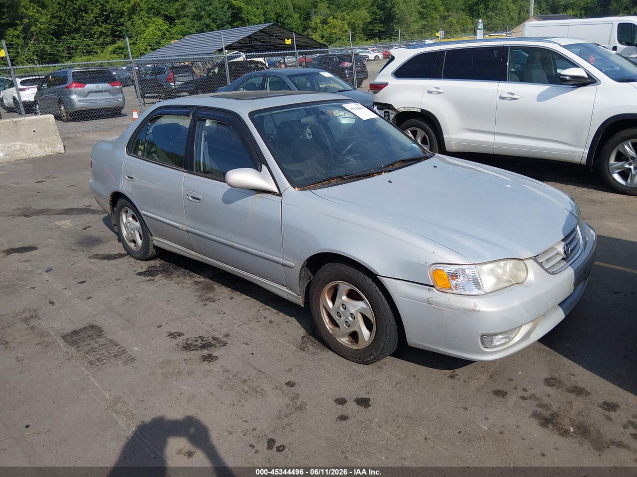 2T1BR12E12C****** · 2002 TOYOTA COROLLA S
