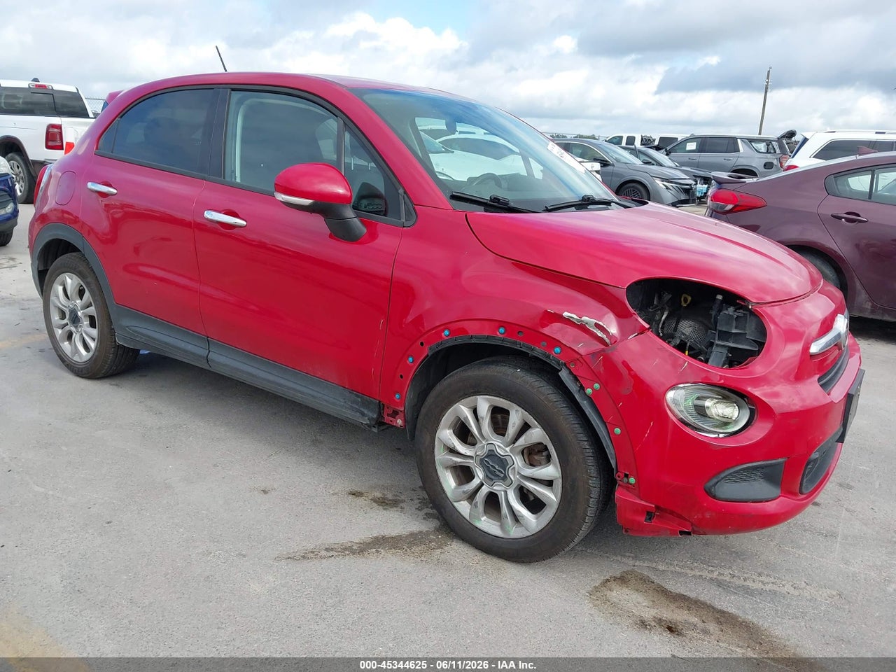 ZFBCFXBT8GP****** · 2016 FIAT 500X EASY