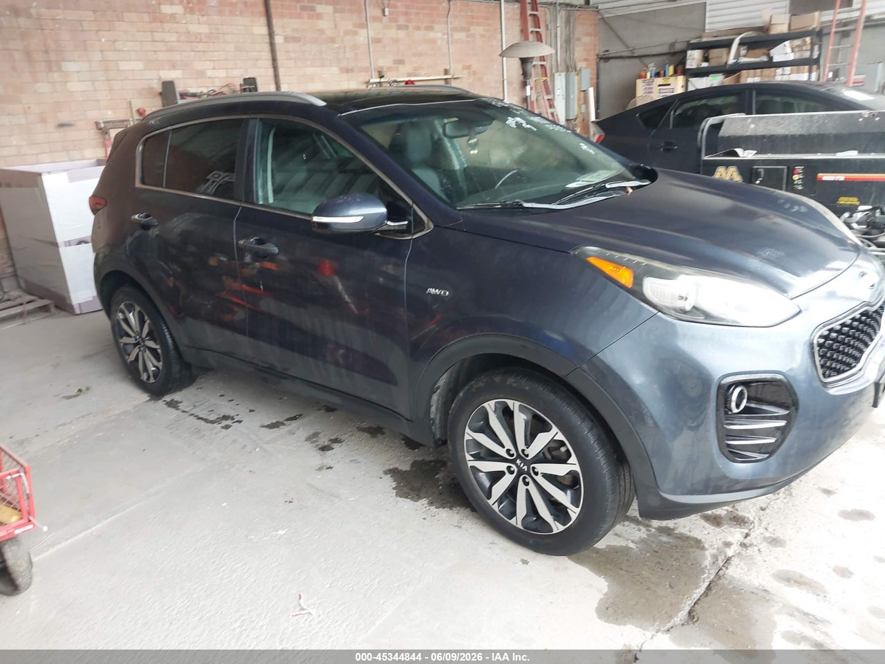 KNDPNCAC4H7****** · 2017 KIA SPORTAGE EX