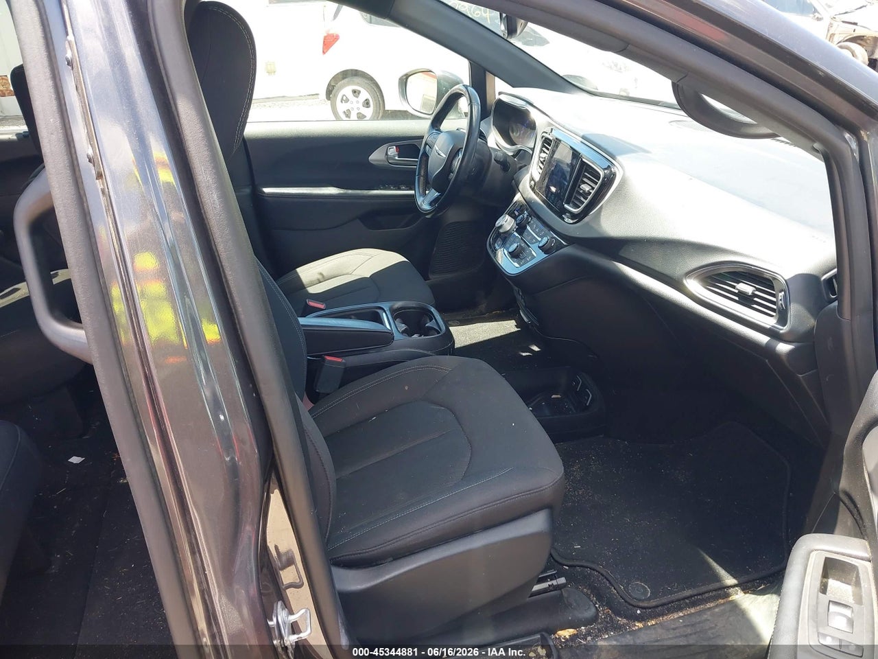 2019 CHRYSLER PACIFICA TOURING PLUS · 5/11