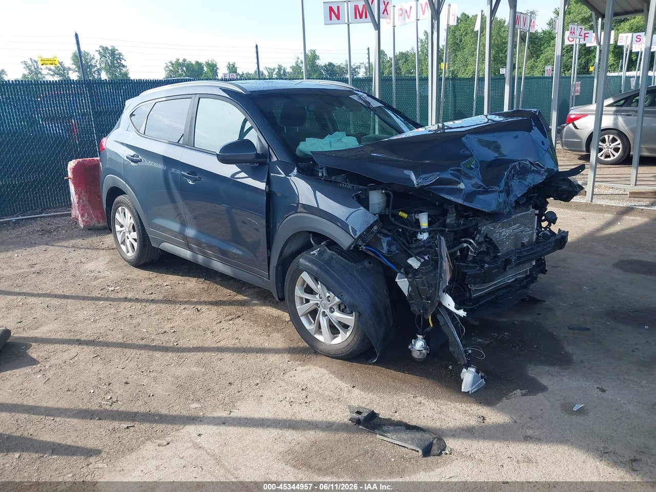 KM8J3CA46KU****** · 2019 HYUNDAI TUCSON VALUE