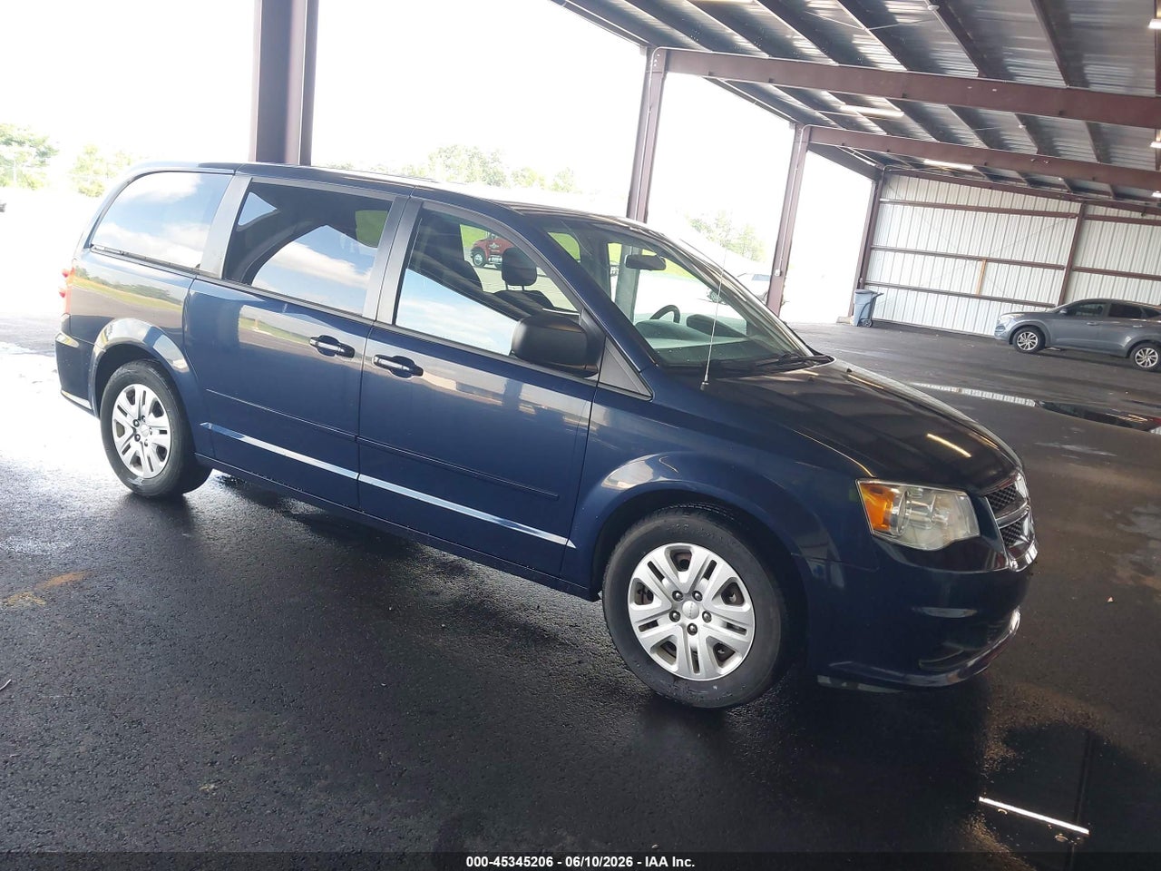 2C4RDGBG9GR****** · 2016 DODGE GRAND CARAVAN SE