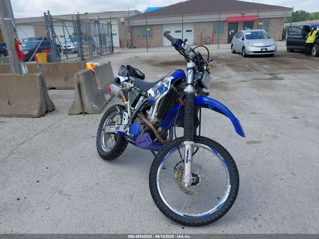 JS1SK43A0Y2****** · 2000 SUZUKI DR-Z400 S