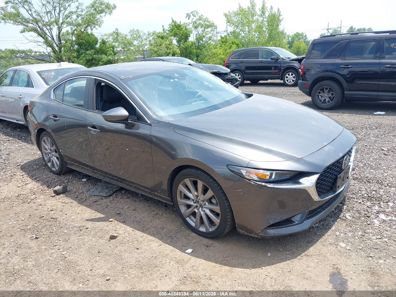JM1BPBCL2M1****** · 2021 MAZDA MAZDA3 PREFERRED