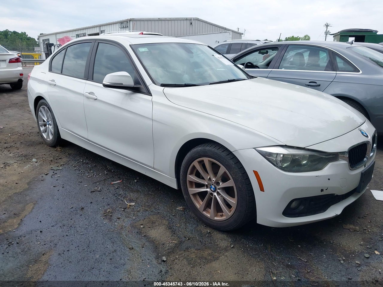 WBA8E1G56GN****** · 2016 BMW 320I