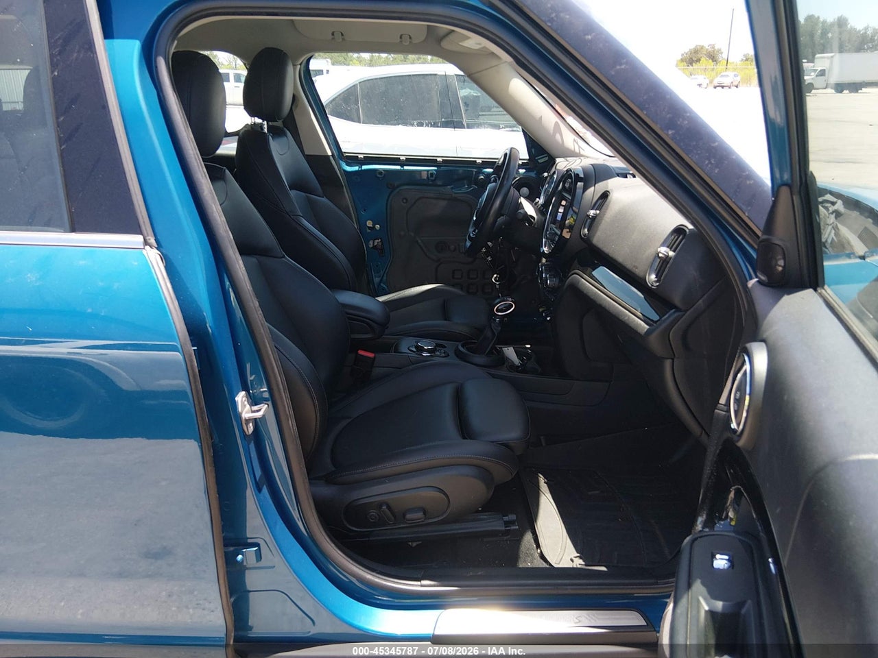 2019 MINI E COUNTRYMAN COOPER S · 5/11