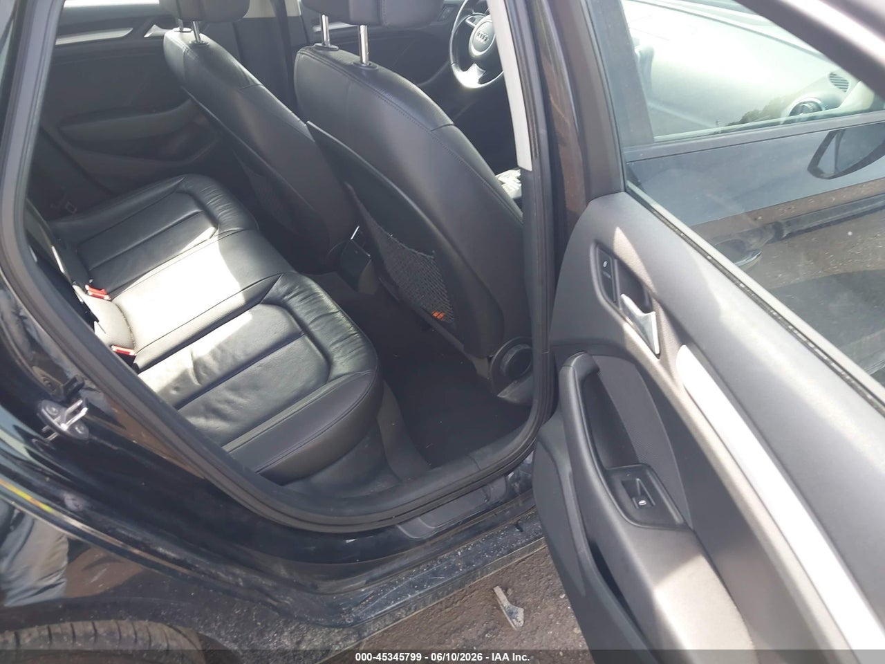 WAUACGFF8F1****** · 2015 AUDI A3 1.8T PREMIUM · 8/11