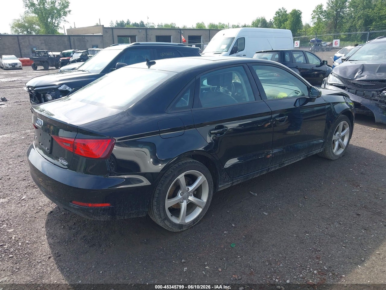 WAUACGFF8F1****** · 2015 AUDI A3 1.8T PREMIUM · 4/11