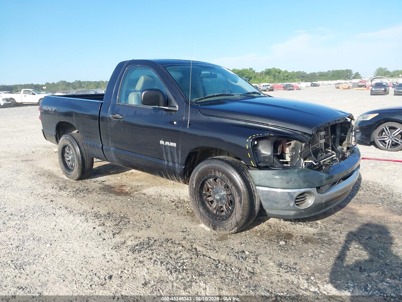 1D7HA16KX8J****** · 2008 DODGE RAM 1500 ST/SXT