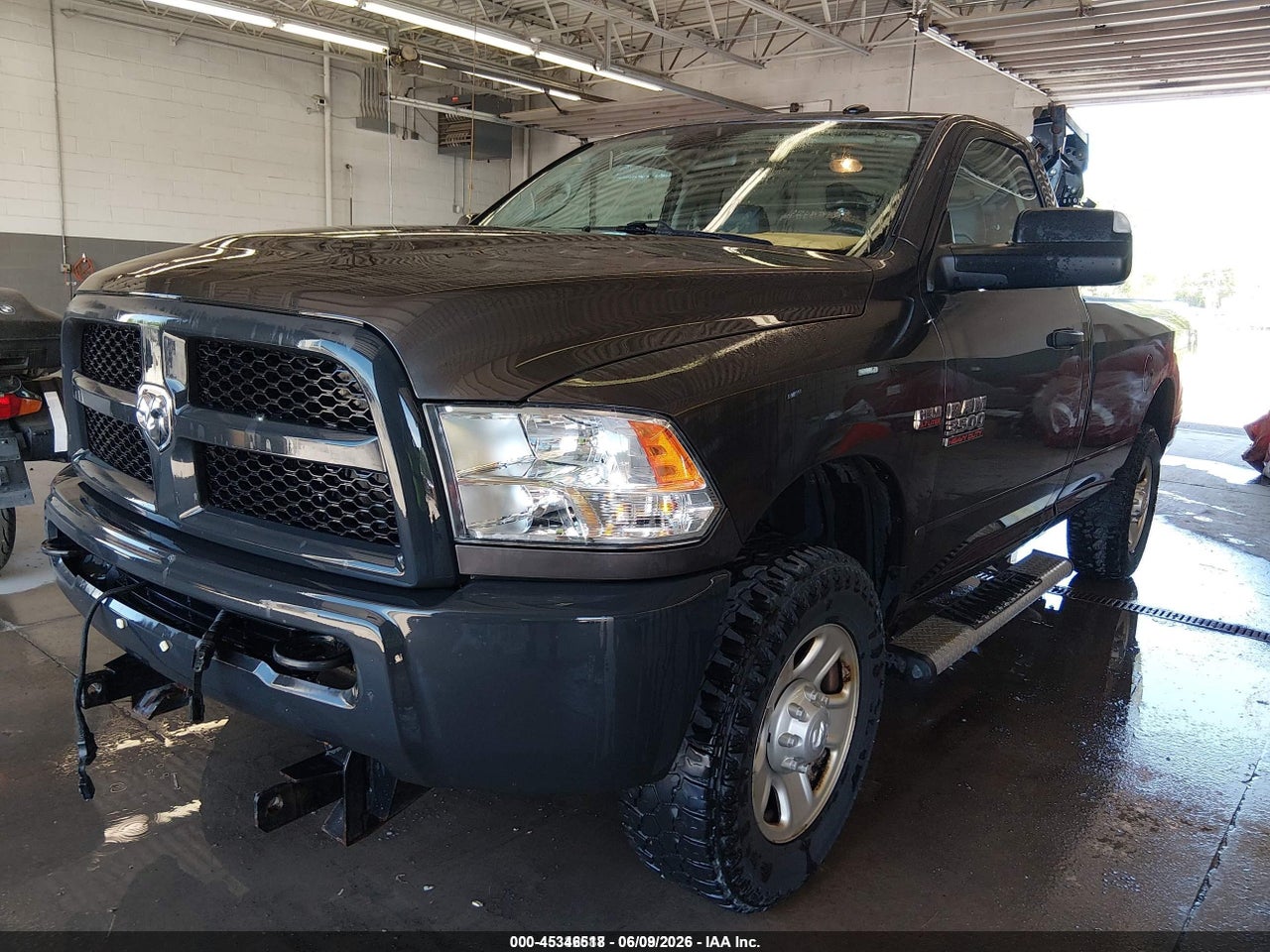 2016 RAM 3500 TRADESMAN · 2/11