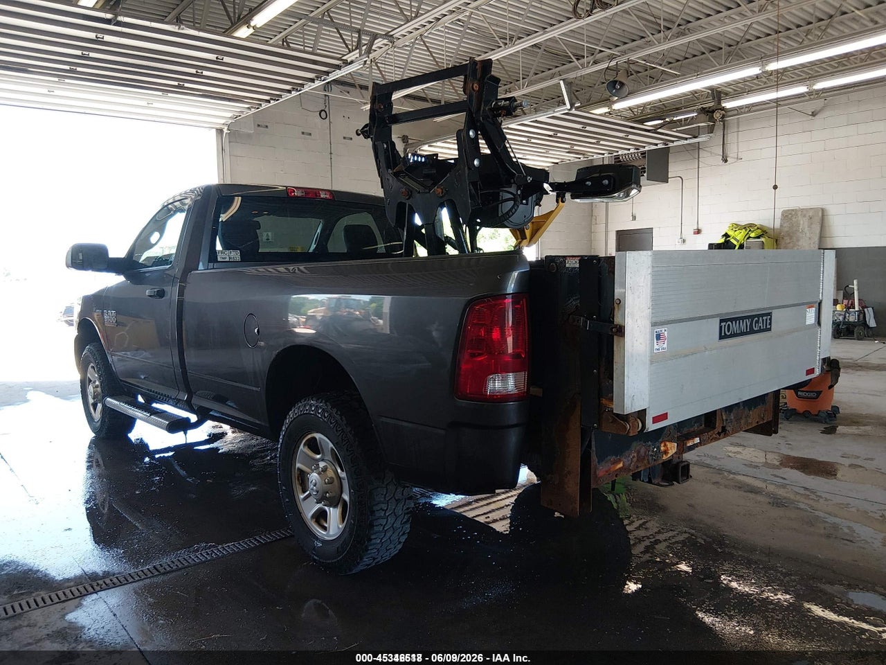2016 RAM 3500 TRADESMAN · 3/11
