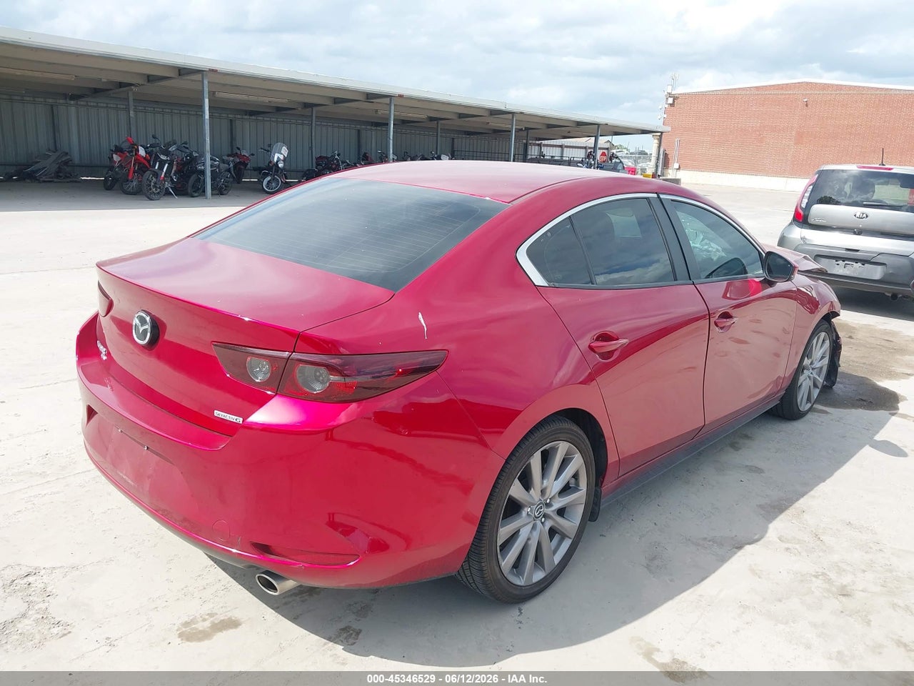 2021 MAZDA MAZDA3 SELECT · 4/11
