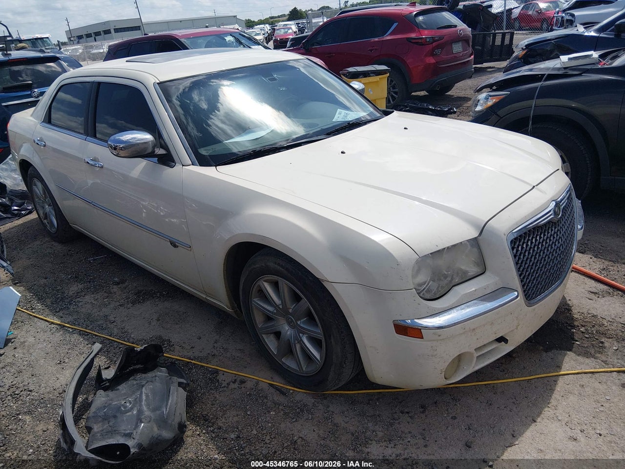 2C3CA6CT6AH****** · 2010 CHRYSLER 300C HEMI