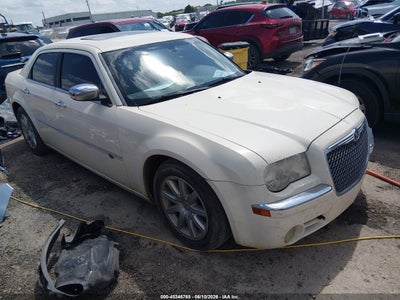 2010 CHRYSLER 300C HEMI