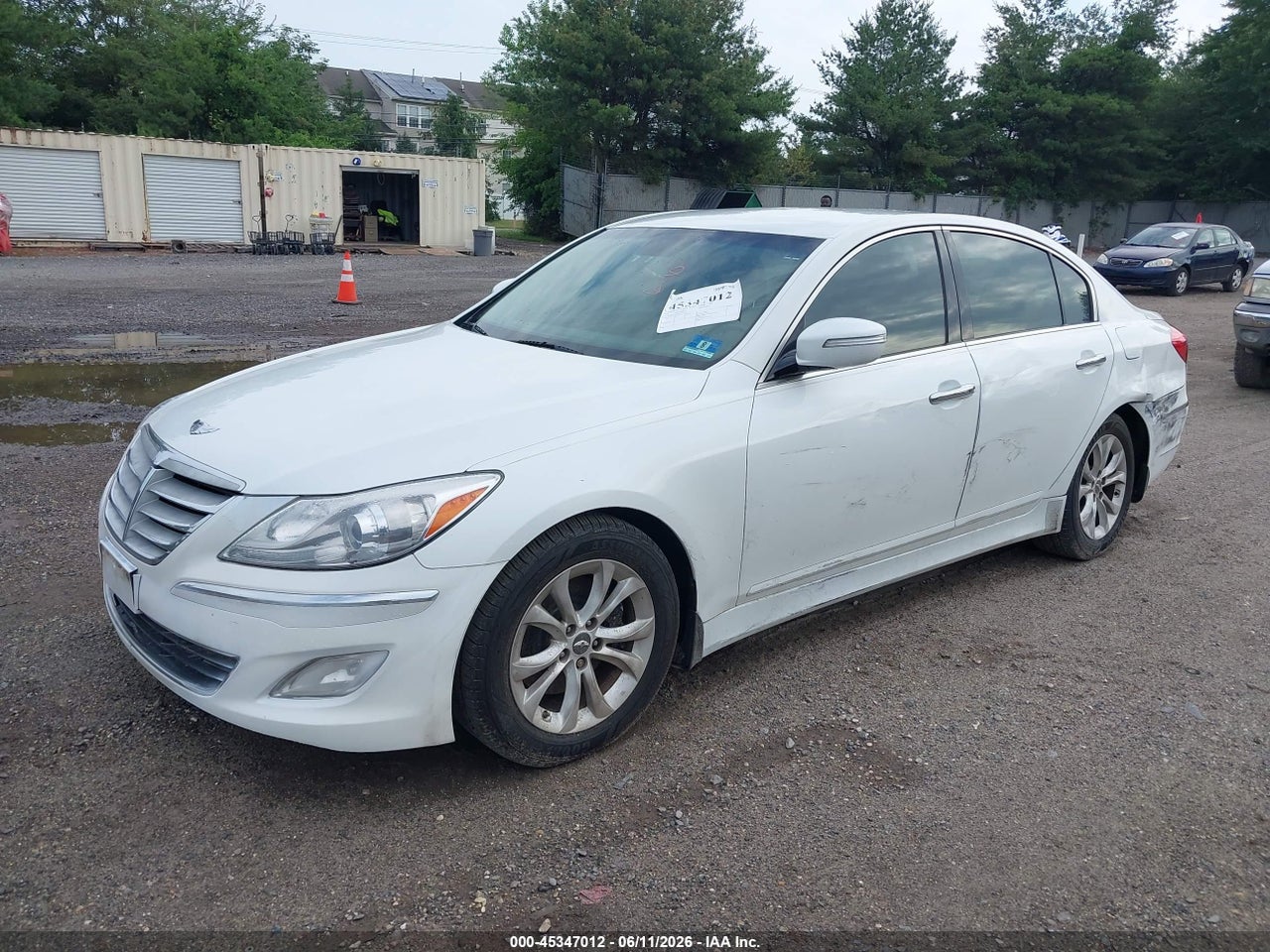 2013 HYUNDAI GENESIS 3.8 · 2/11