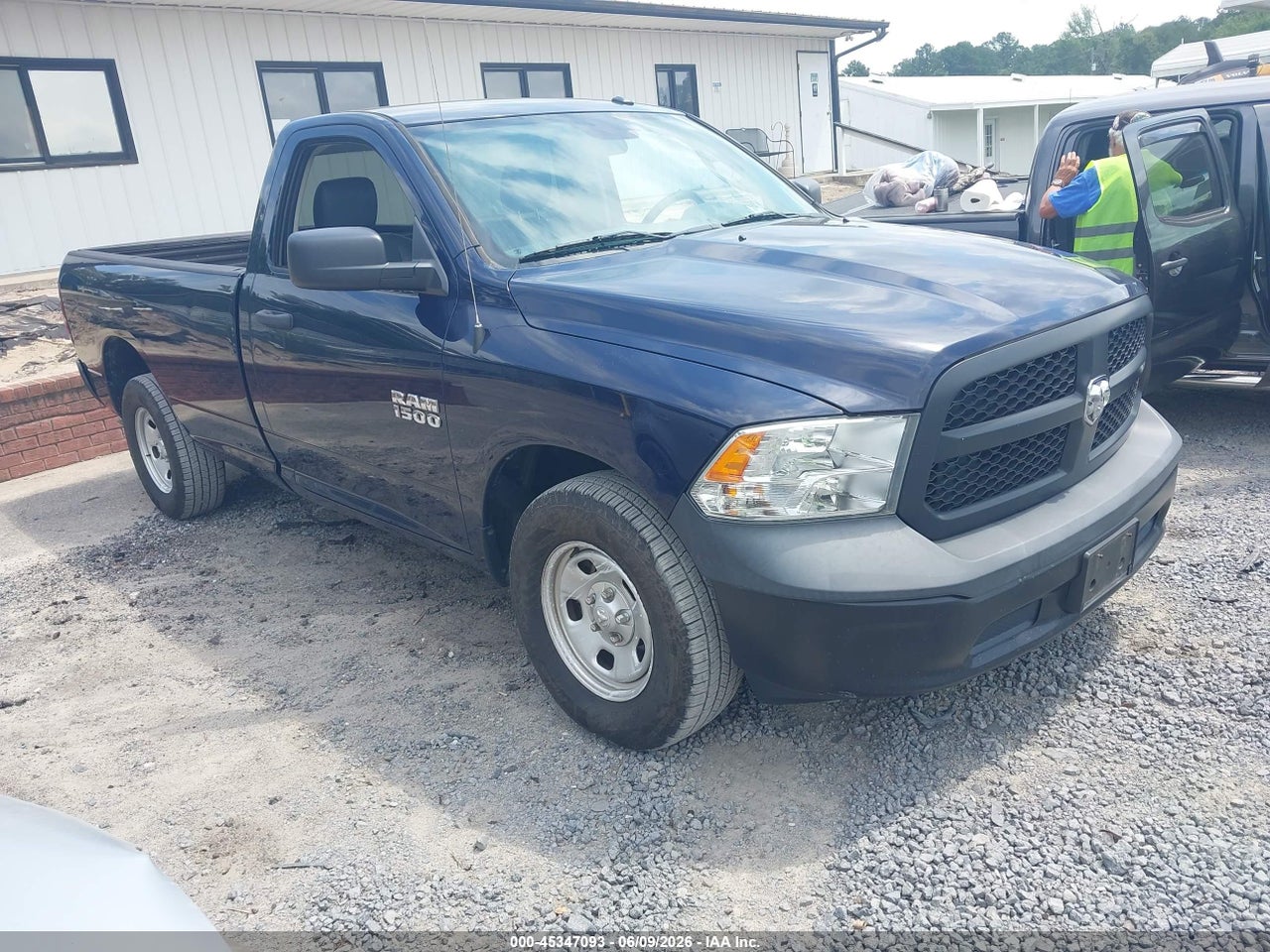 3C6JR6DG2JG****** · 2018 RAM 1500 TRADESMAN  4X2 8' BOX