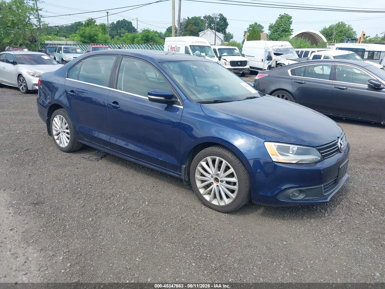 3VWLZ7AJ1BM****** · 2011 VOLKSWAGEN JETTA 2.5L SEL