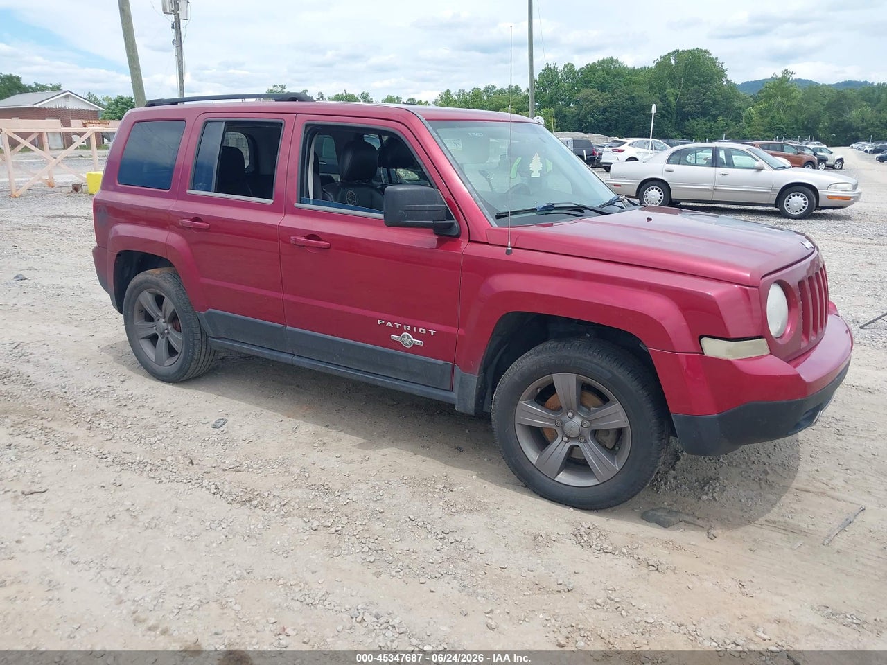 1C4NJPFAXDD****** · 2013 JEEP PATRIOT LATITUDE