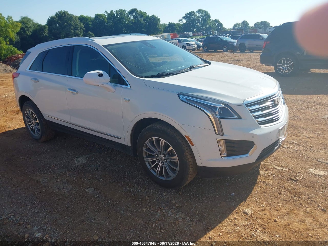 1GYKNCRS0KZ****** · 2019 CADILLAC XT5 LUXURY
