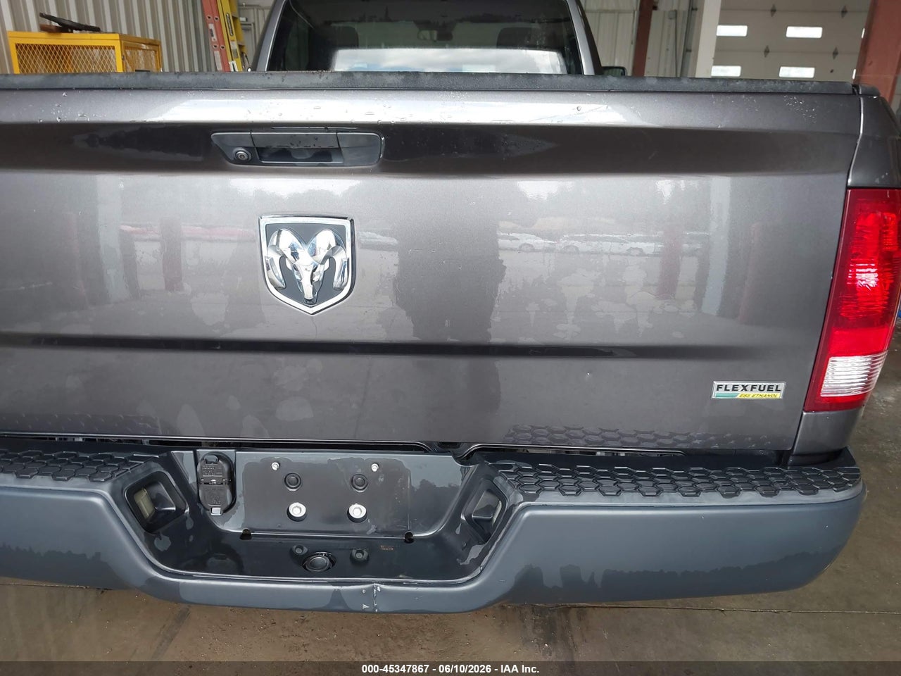 2019 RAM 1500 CLASSIC TRADESMAN  4X2 8' BOX · 6/11
