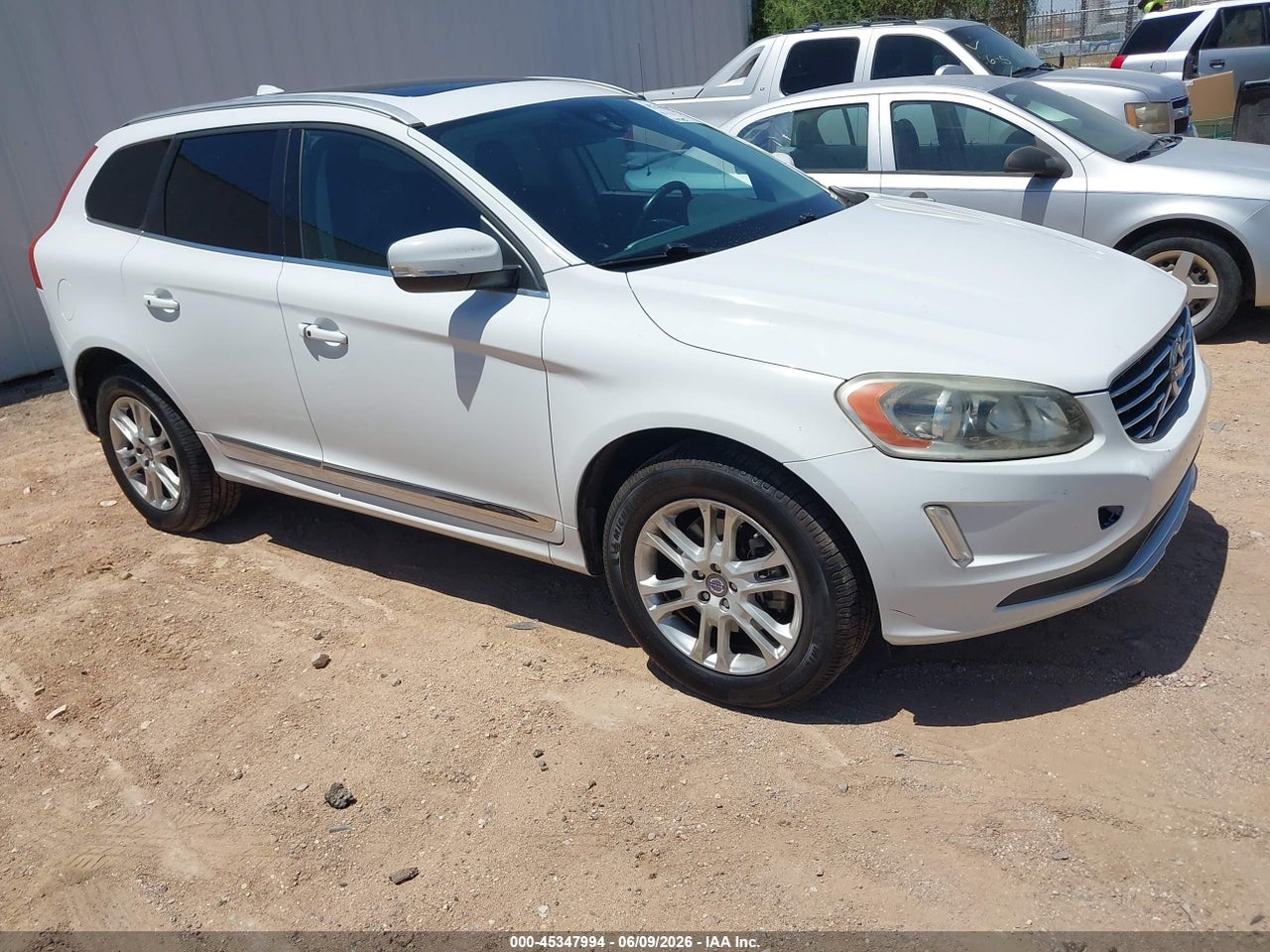 YV426MDB3F2****** · 2015 VOLVO XC60 T5 PREMIER