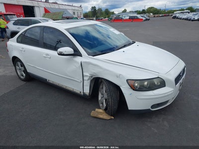 YV1MH682372****** · 2007 VOLVO S40 T5