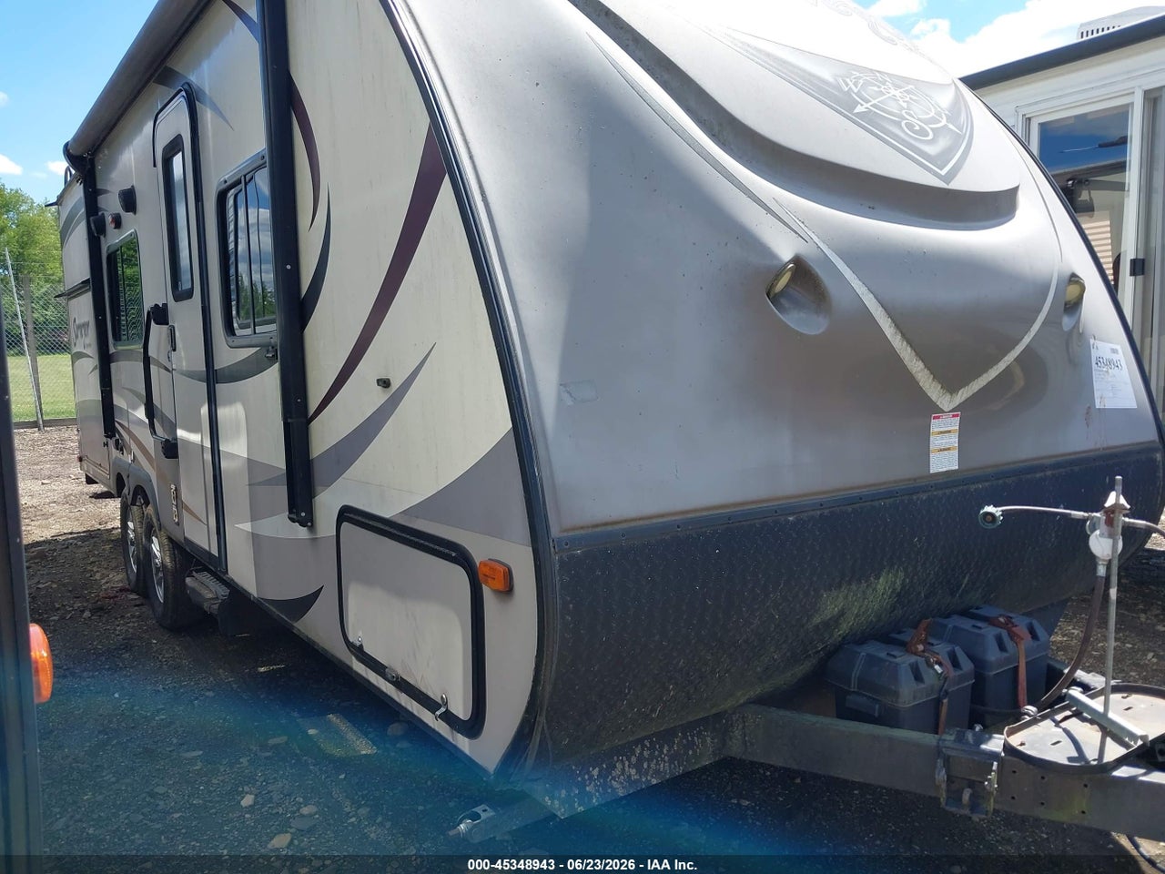 4X4TSVZ24FL****** · 2015 FOREST RIVER SURVEYOR