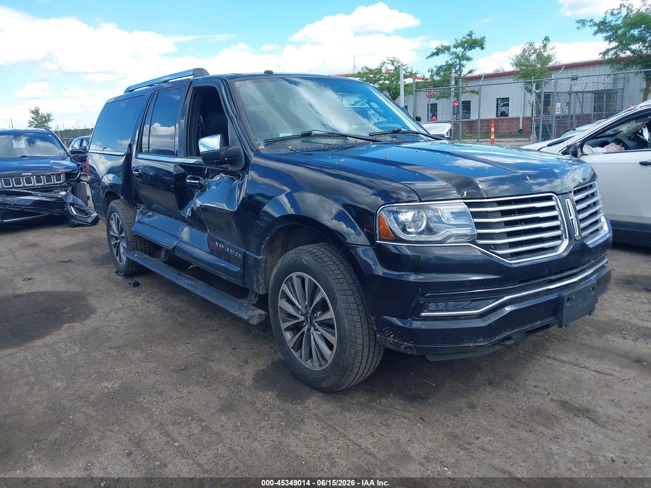 5LMJJ3JTXHE****** · 2017 LINCOLN NAVIGATOR L SELECT