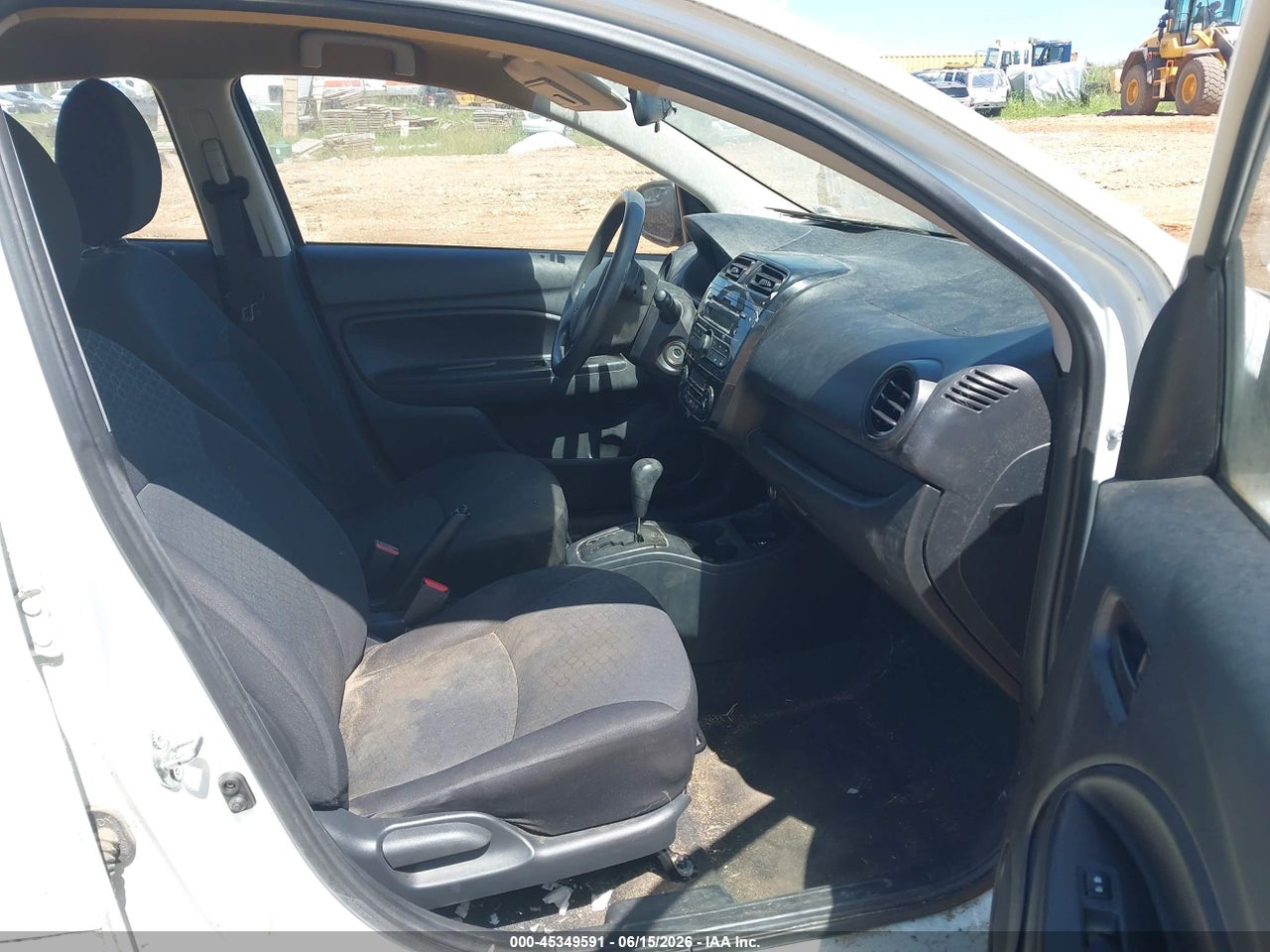2015 MITSUBISHI MIRAGE DE · 5/11