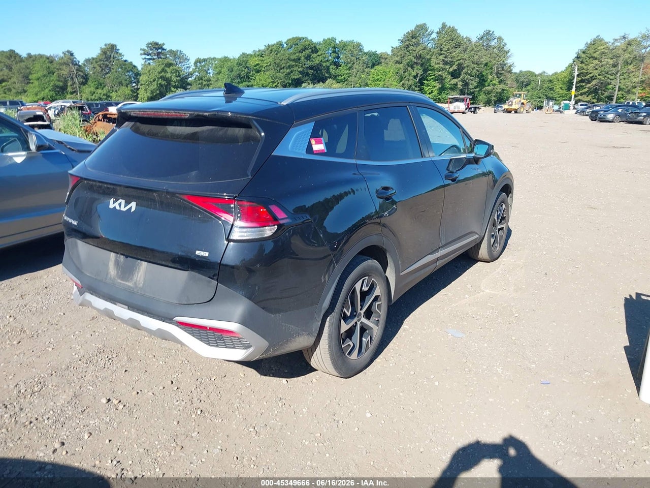 2024 KIA SPORTAGE EX · 4/11