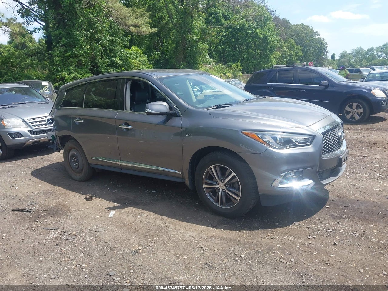 5N1DL0MM1KC****** · 2019 INFINITI QX60 PURE