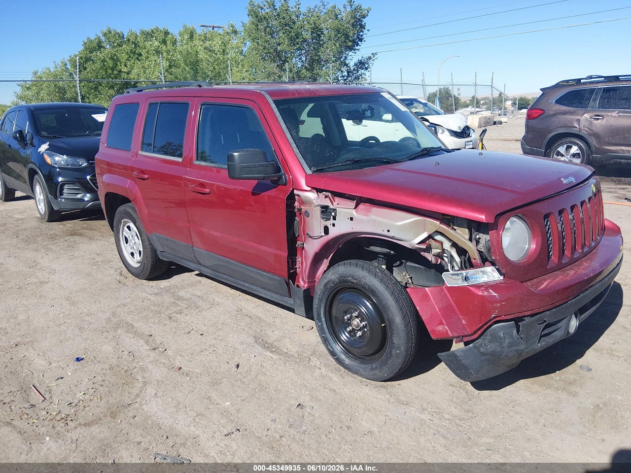 1C4NJPBB6ED****** · 2014 JEEP PATRIOT SPORT