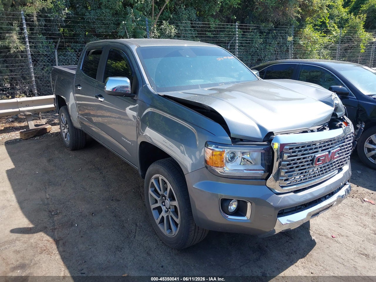 1GTG6EEN2K1****** · 2019 GMC CANYON DENALI