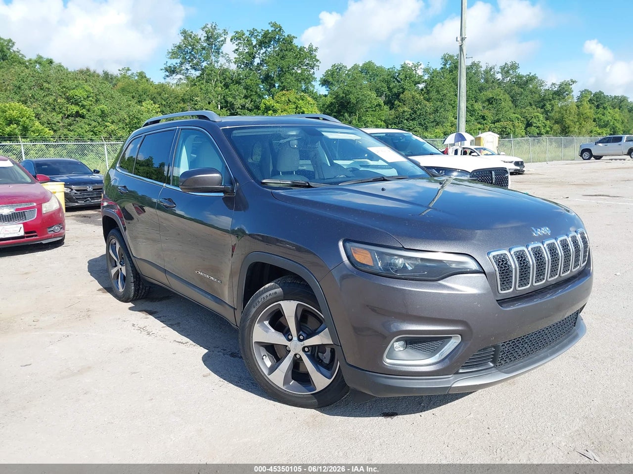 1C4PJLDB6KD****** · 2019 JEEP CHEROKEE LIMITED FWD