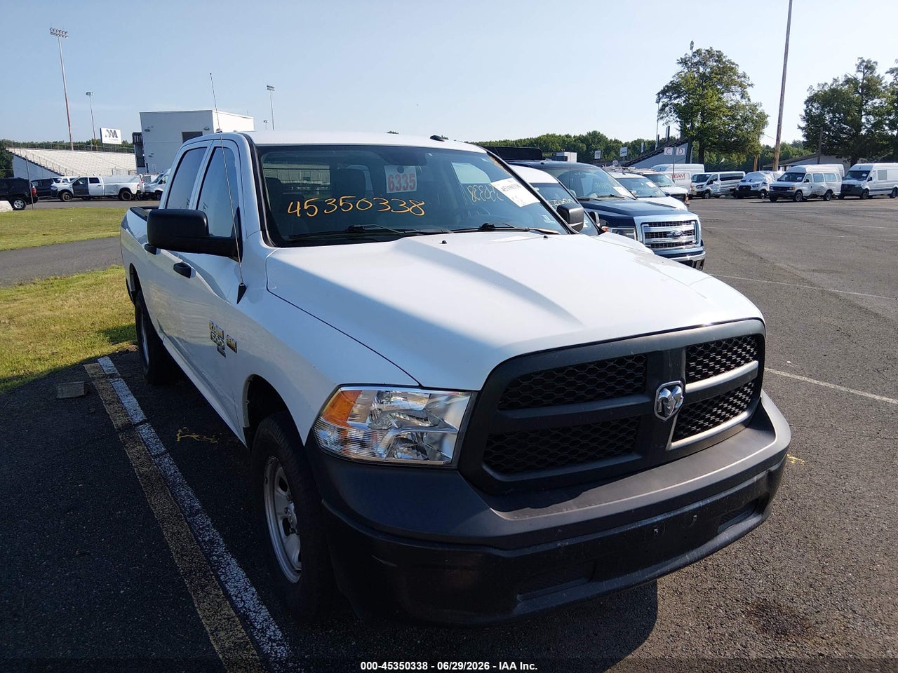 3C6RR7KT4NG****** · 2022 RAM 1500 CLASSIC TRADESMAN  4X4 5'7 BOX