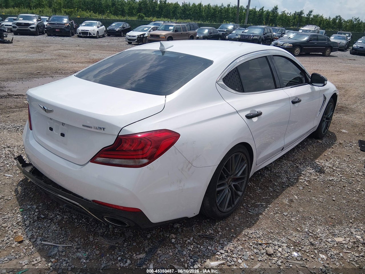 2019 GENESIS G70 3.3T ADVANCED · 4/10