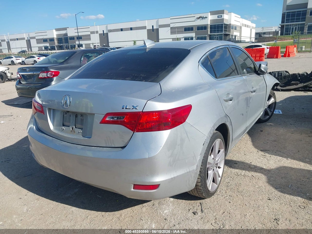 2013 ACURA ILX 2.0L · 4/11