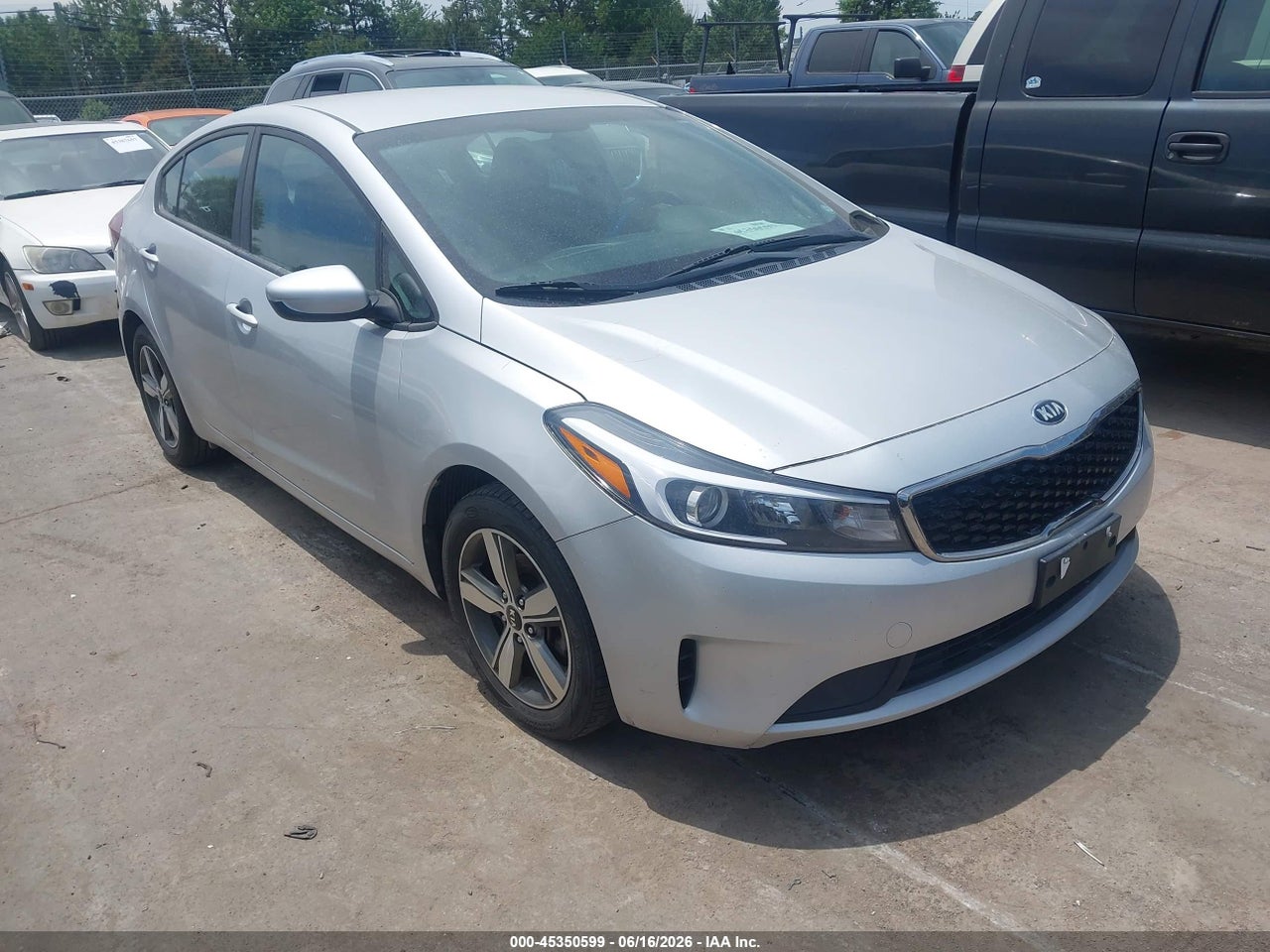 3KPFL4A78JE****** · 2018 KIA FORTE LX