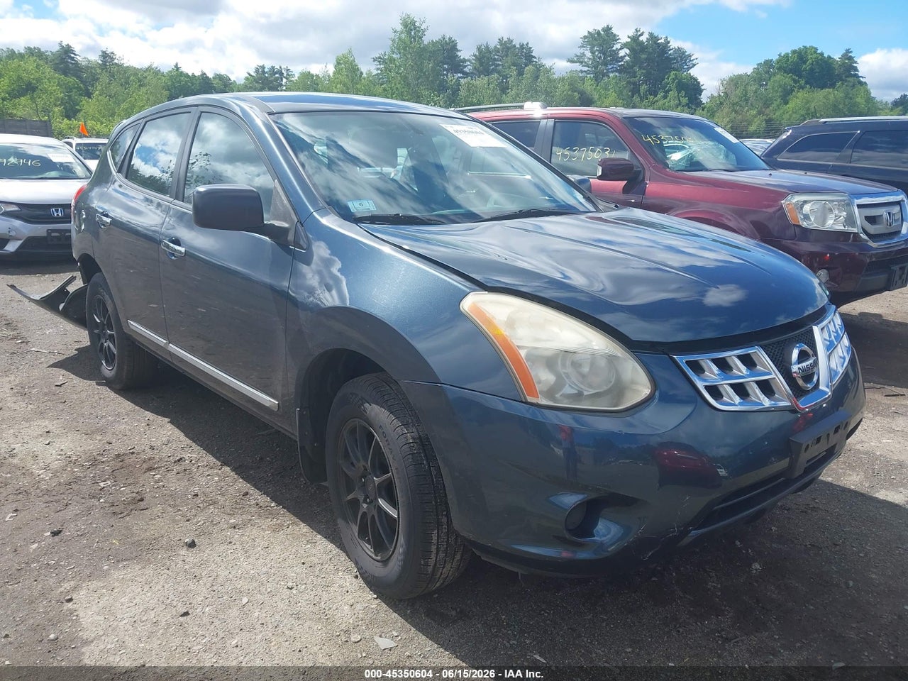 JN8AS5MV0DW****** · 2013 NISSAN ROGUE S