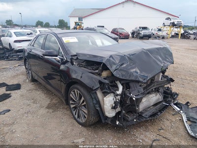3LN6L5FC8JR****** · 2018 LINCOLN MKZ RESERVE