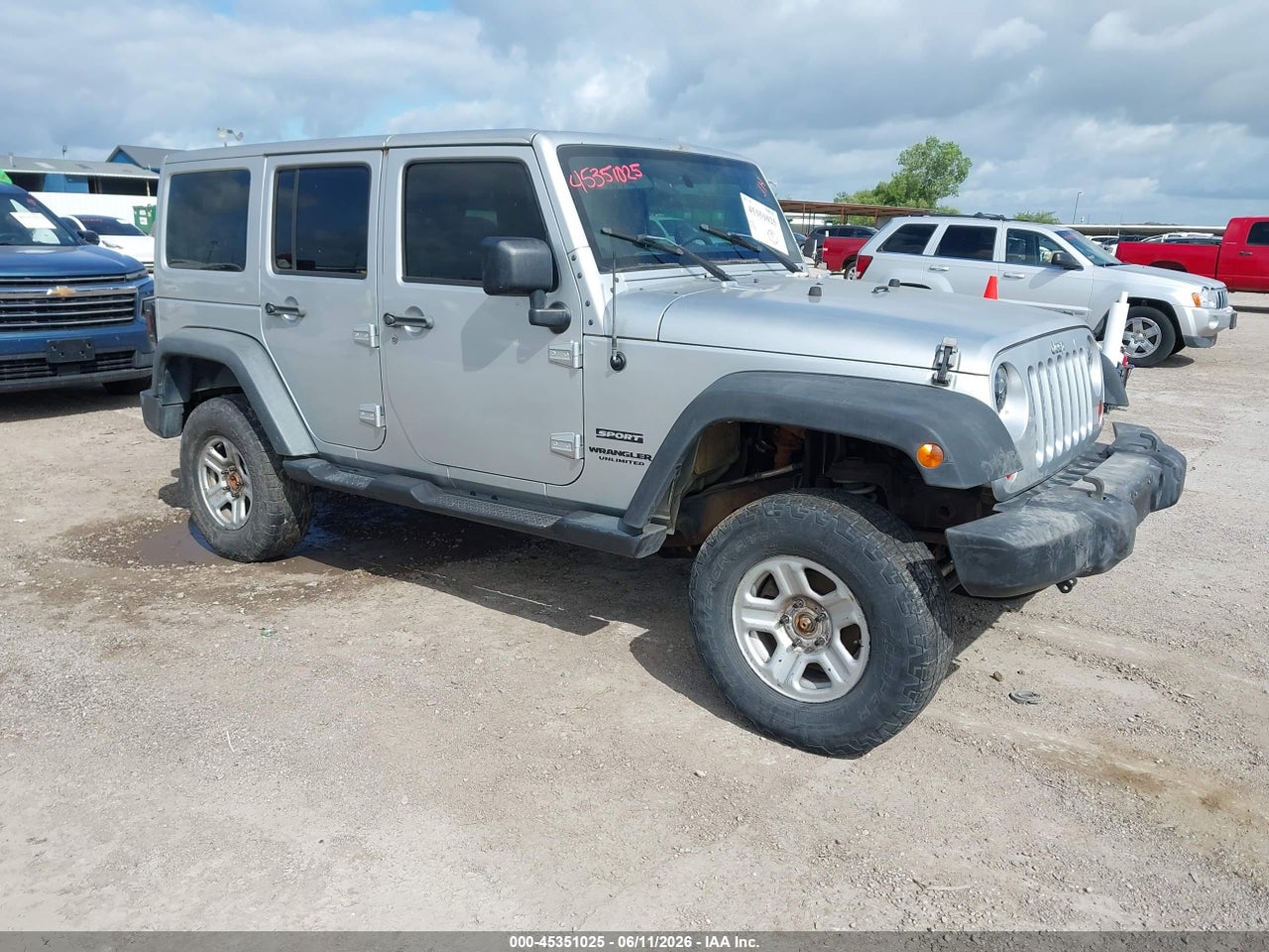 1J4BA3H13AL****** · 2010 JEEP WRANGLER UNLIMITED SPORT