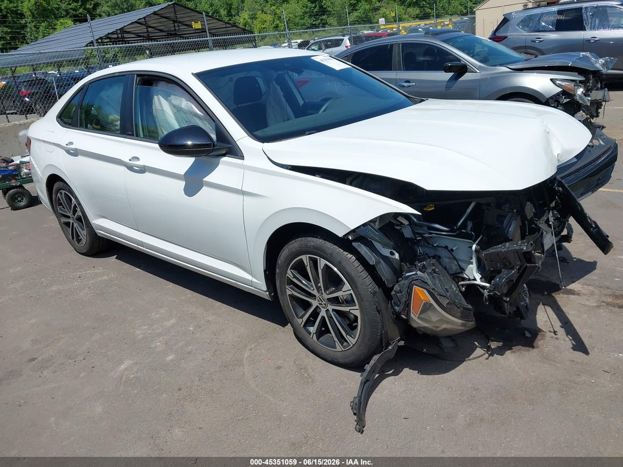 3VWBM7BUXRM****** · 2024 VOLKSWAGEN JETTA 1.5T SPORT
