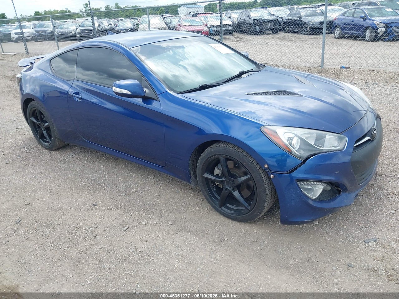 KMHHT6KJ4GU****** · 2016 HYUNDAI GENESIS 3.8 BASE